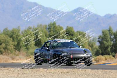 media/Oct-15-2023-Lucky Dog Racing Chuckwalla (Sun) [[f659570f60]]/3rd Stint Turn 7/